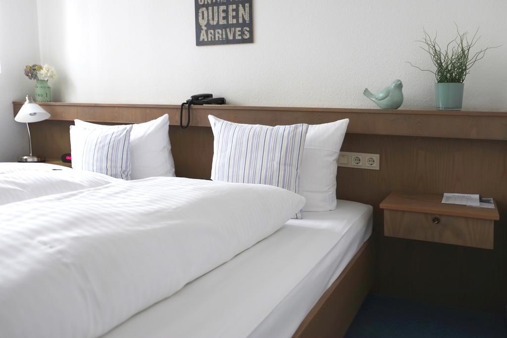 Stadthotel Am Buehnenhaus Kevelaer Room photo